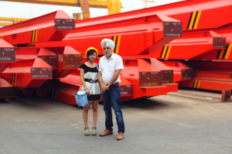 Saudi Arabia Customer Visit yuntian company for Overhead Cranes5.jpg