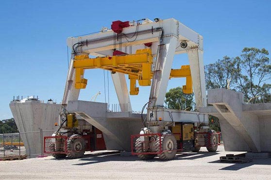 Straddle Carrier Gantry Crane